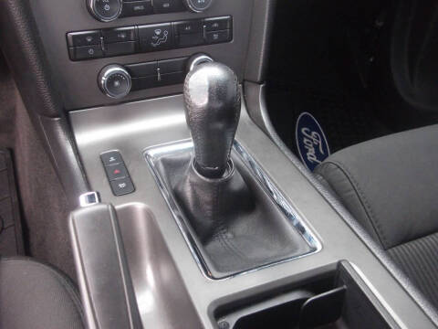 2013 Ford Mustang V6