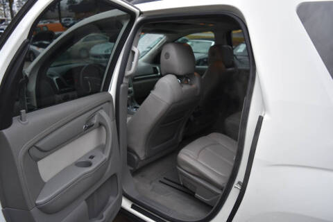 2013 GMC Acadia SLE-2