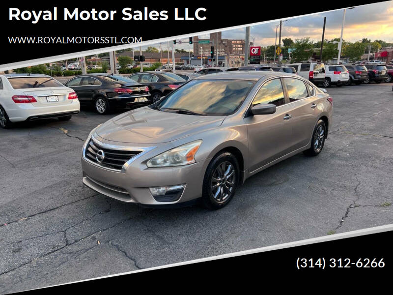 2015 Nissan Altima for sale at Royal Motor Sales LLC in Saint Louis MO