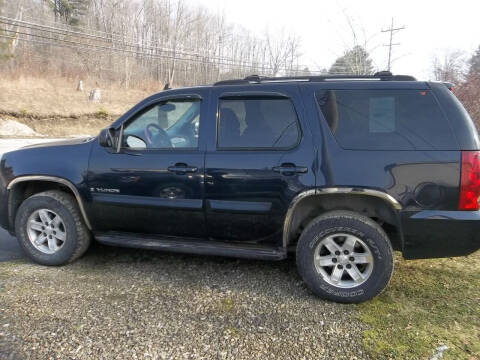 2007 GMC Yukon for sale at JIM'S COUNTRY MOTORS in Corry PA