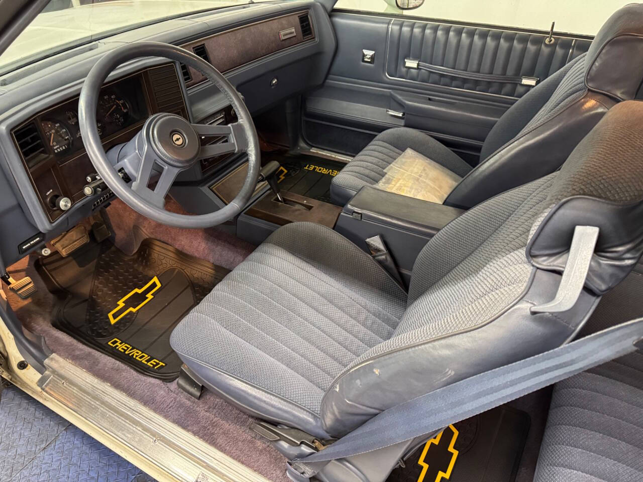 1984 Chevrolet Monte Carlo 14