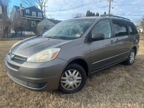 2004 Toyota Sienna