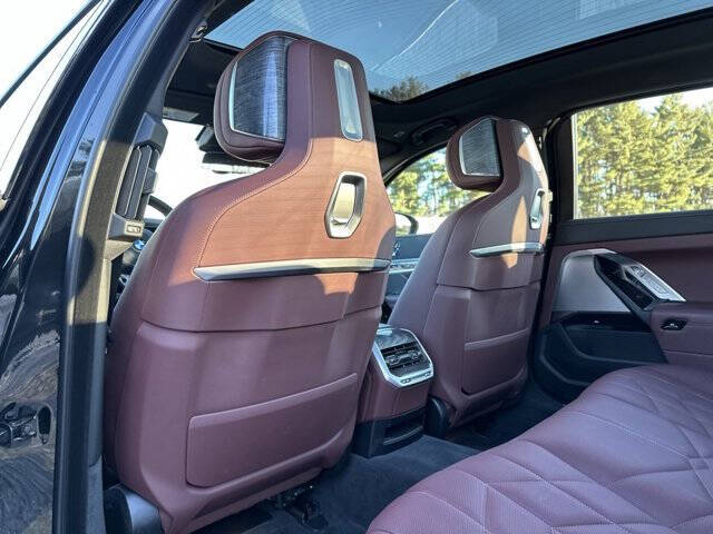 2023 BMW 7 Series 760i xDrive