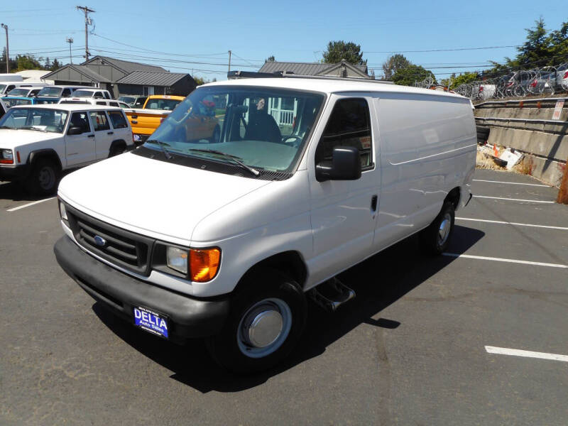 2004 Ford E-Series E-350 SD