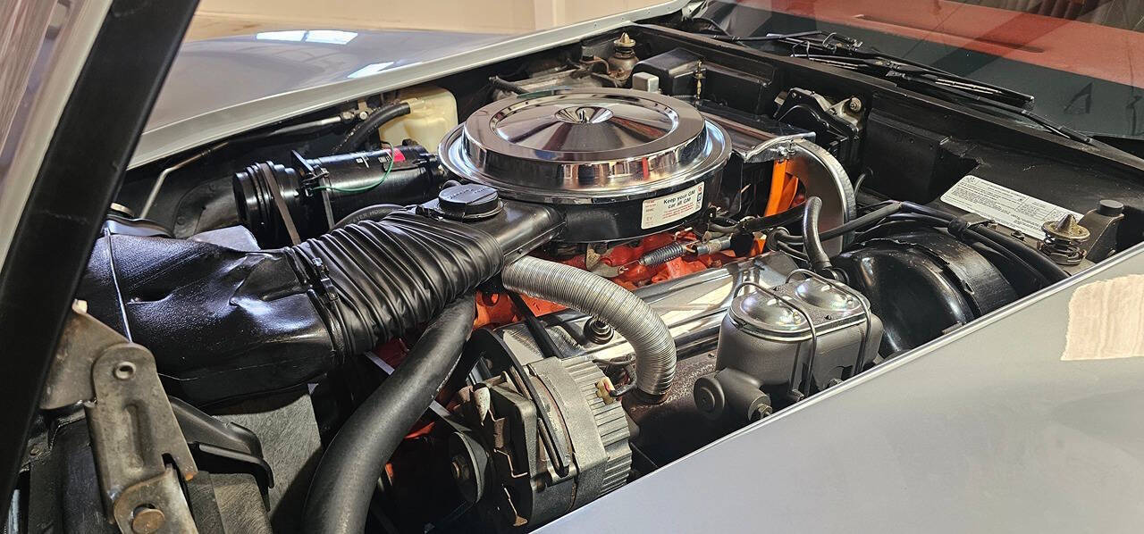 1976 Chevrolet Corvette Stingray 84
