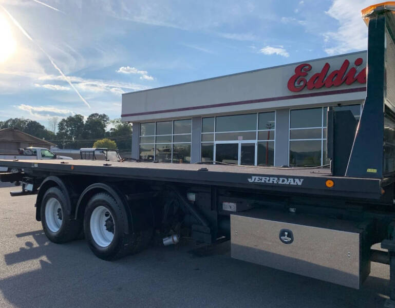 2011 Freightliner M2 112V