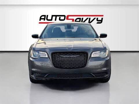 2022 Chrysler 300 Touring