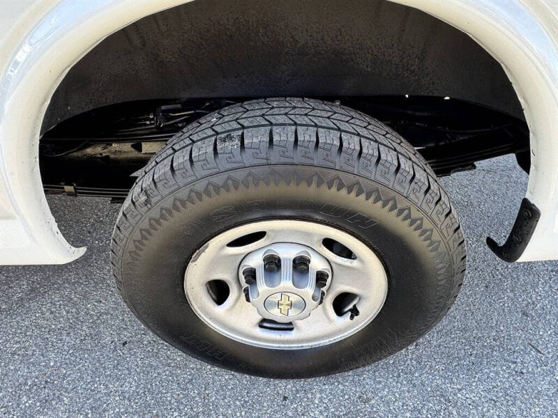 2021 Chevrolet Express 2500