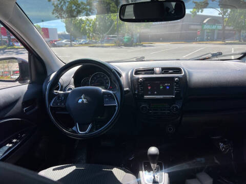 2017 Mitsubishi Mirage G4