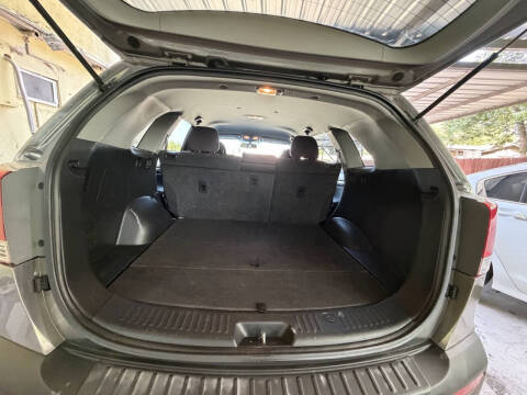 2013 Kia Sorento LX