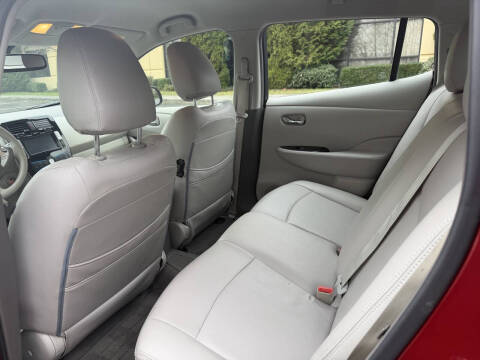 2012 Nissan LEAF SL