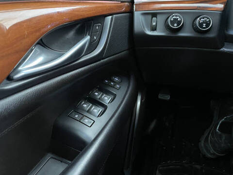 2018 Cadillac Escalade ESV Luxury