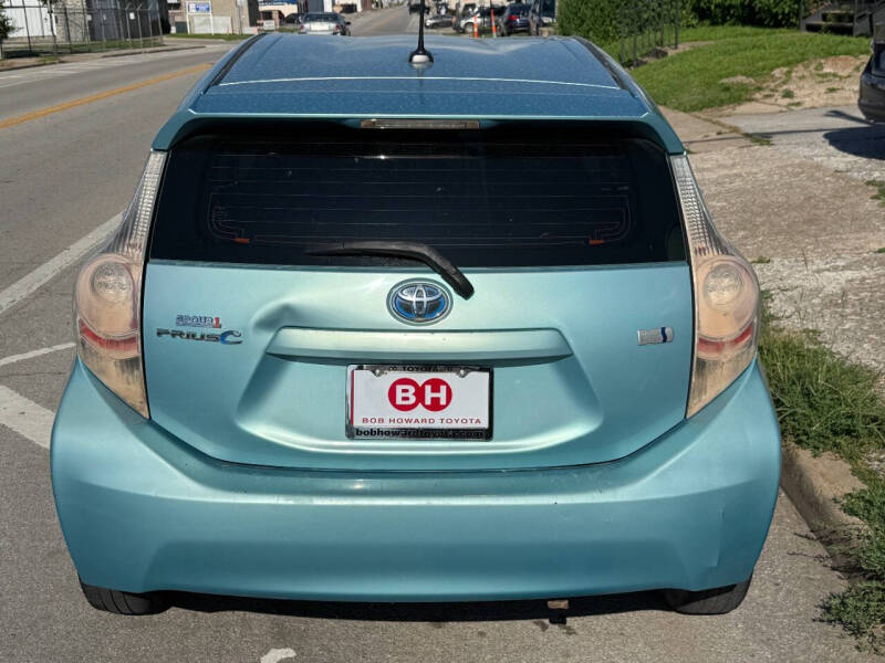 2013 Toyota Prius c Three