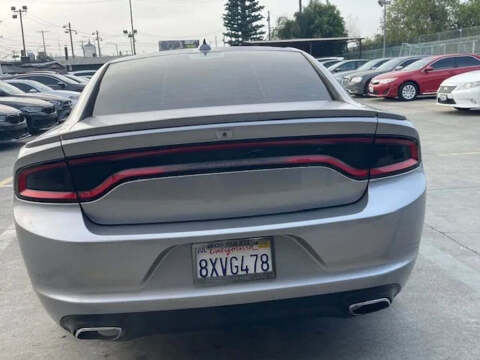 2016 Dodge Charger SXT