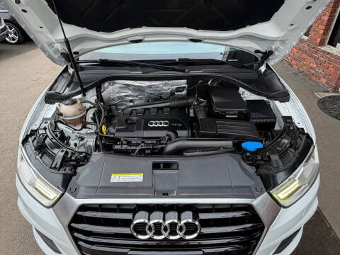 2016 Audi Q3 2.0T quattro Premium Plus