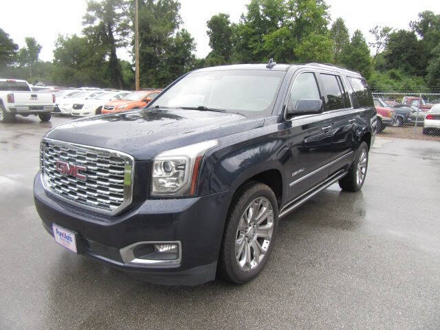 2018 GMC Yukon XL Denali's photo