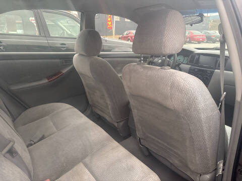 2003 Toyota Corolla LE