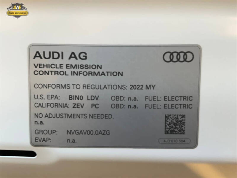 2022 Audi e-tron GT quattro Premium Plus