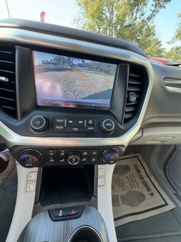 2017 GMC Acadia SLT-1