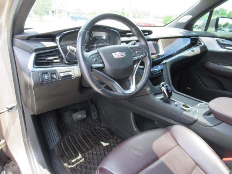 2022 Cadillac XT6 Premium Luxury