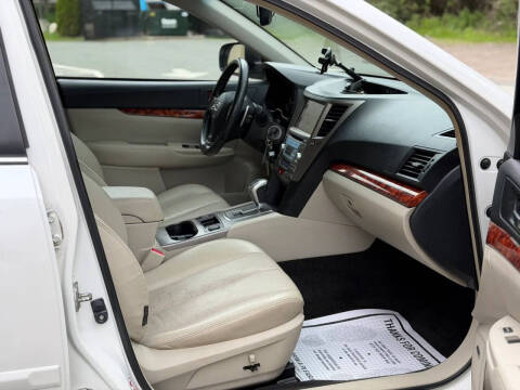 2012 Subaru Outback 2.5i Limited