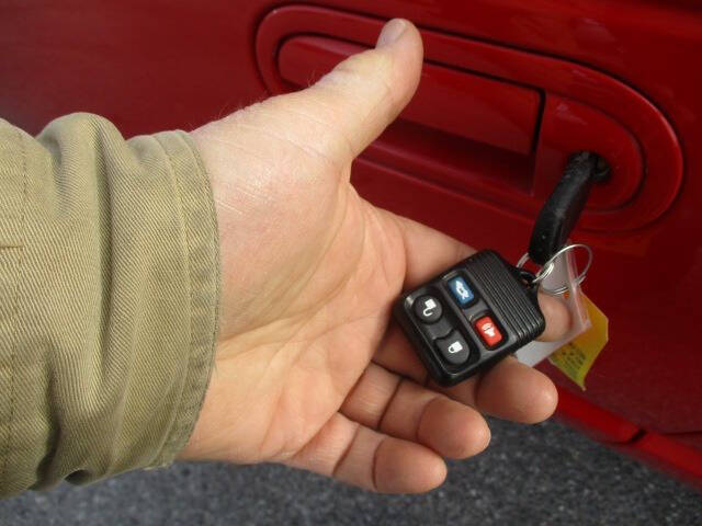 2004 Ford Thunderbird Deluxe