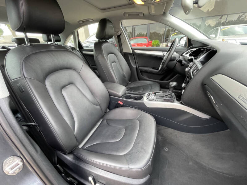 2016 Audi A4 2.0T quattro Premium