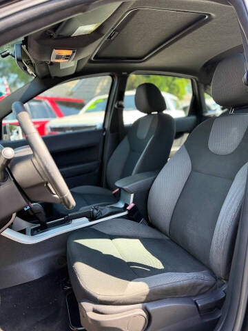 2009 Ford Focus SES