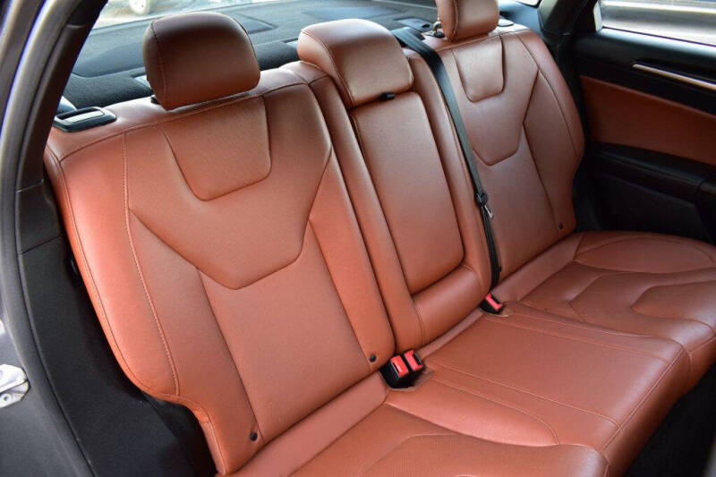 2020 Ford Fusion Titanium