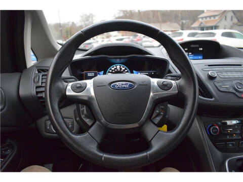 2017 Ford C-MAX Hybrid SE