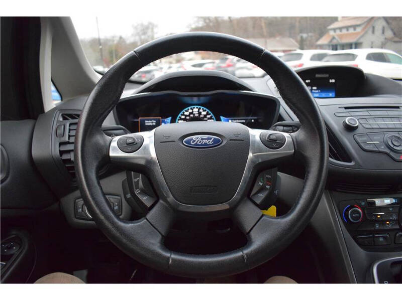 2017 Ford C-MAX Hybrid SE