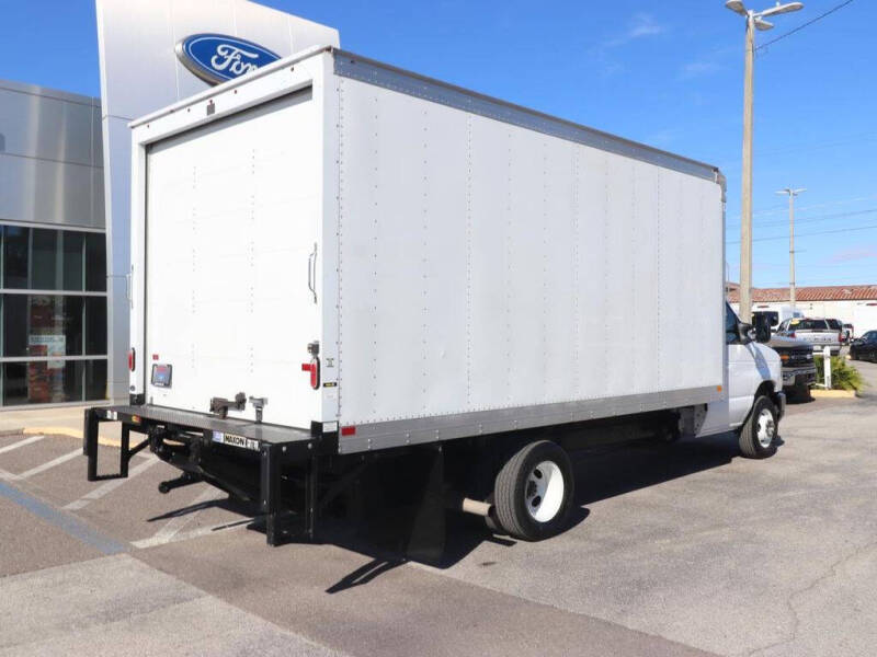 2024 Ford E-Series