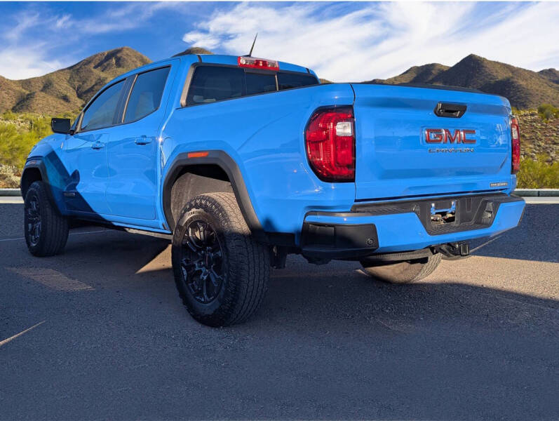 2025 GMC Canyon Elevation