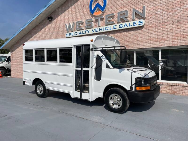 2004 Chevrolet Shuttle Bus Daycare Van for sale at Western Specialty Vehicle Sales in Braidwood IL