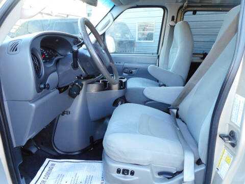 2008 Ford E-Series E-250