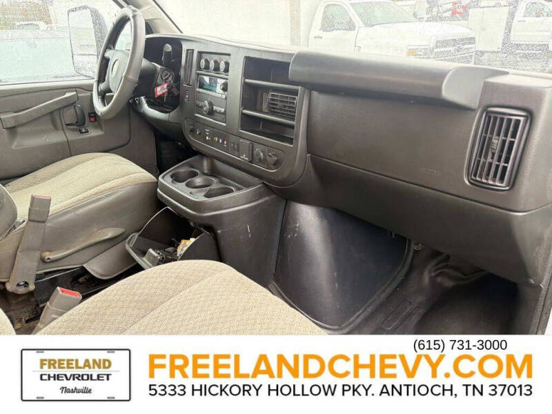 2022 Chevrolet Express 3500