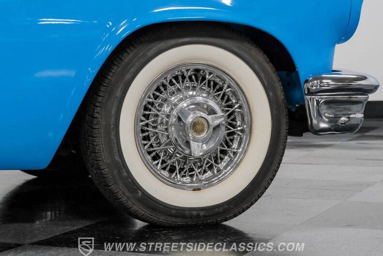 1957 Ford Thunderbird