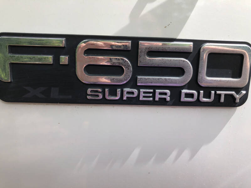 2004 Ford F-650 Super Duty