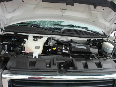 2020 GMC Savana 2500