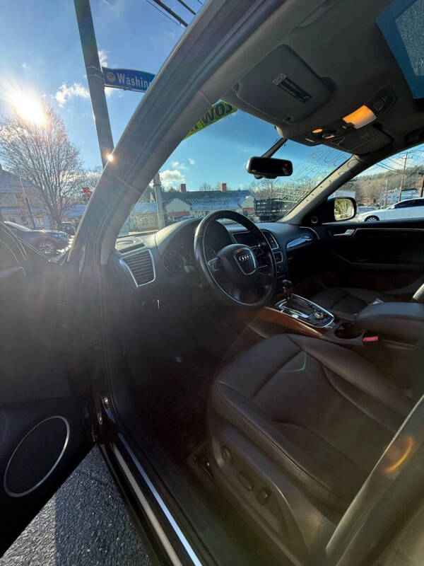 2012 Audi Q5 2.0T quattro Premium Plus