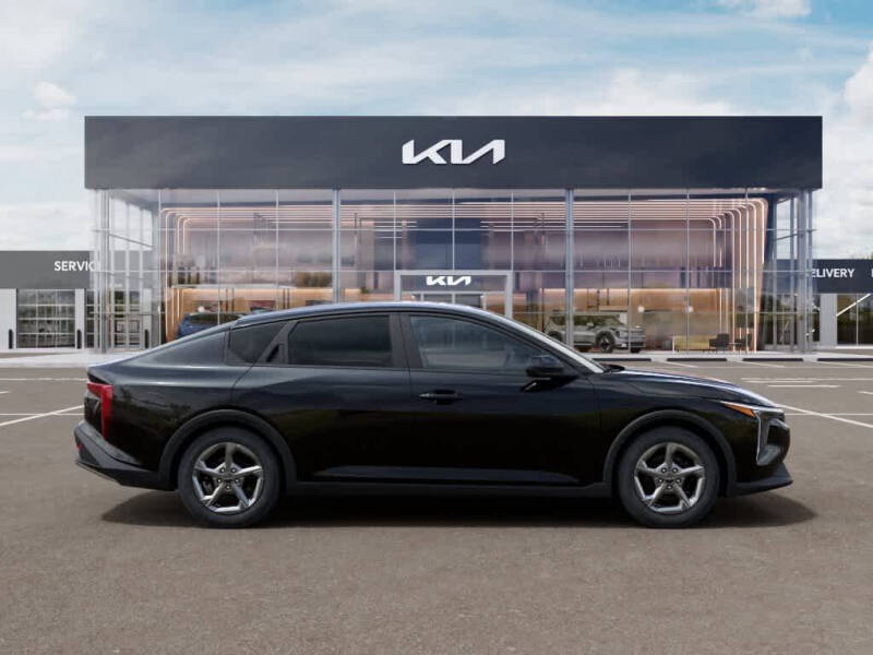 2026 Kia K4