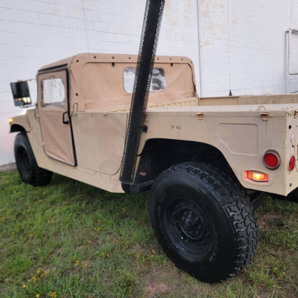 2009 AM General HMMWV