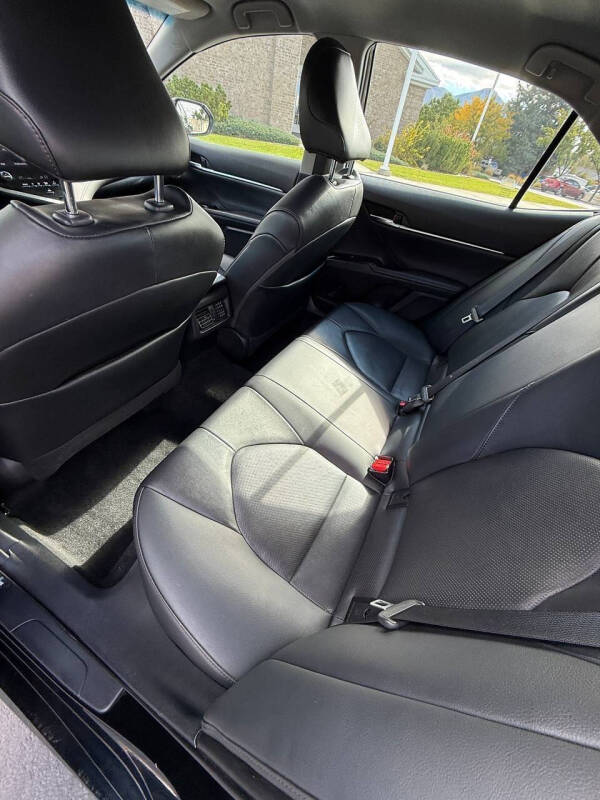 2020 Toyota Camry XLE