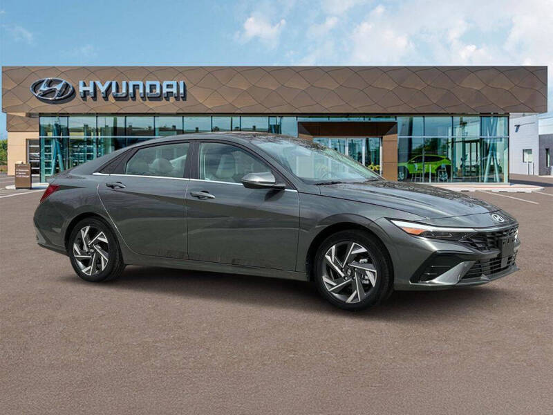 2025 Hyundai Elantra Hybrid Limited