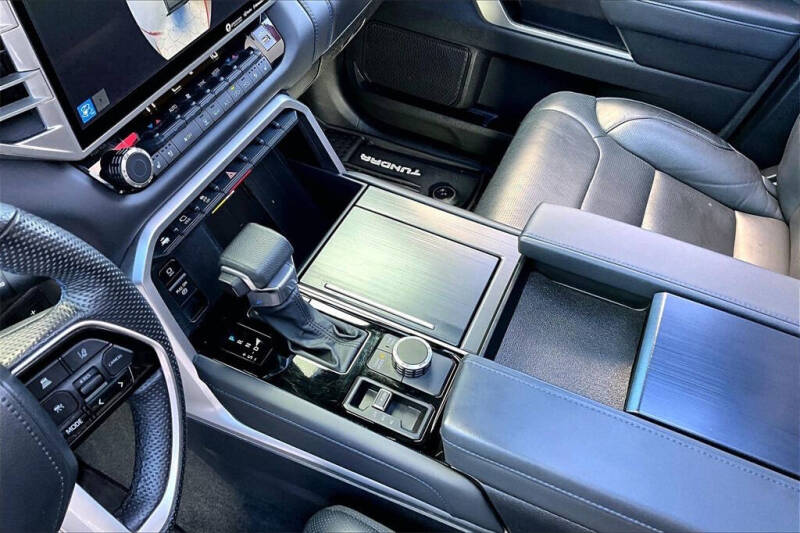 2024 Toyota Tundra Platinum