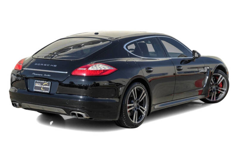 2011 Porsche Panamera Turbo
