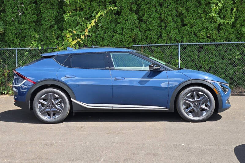 2025 Kia EV6 Light Long Range