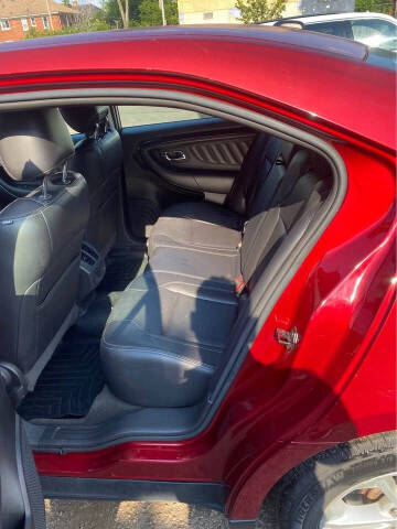 2013 Ford Taurus SEL