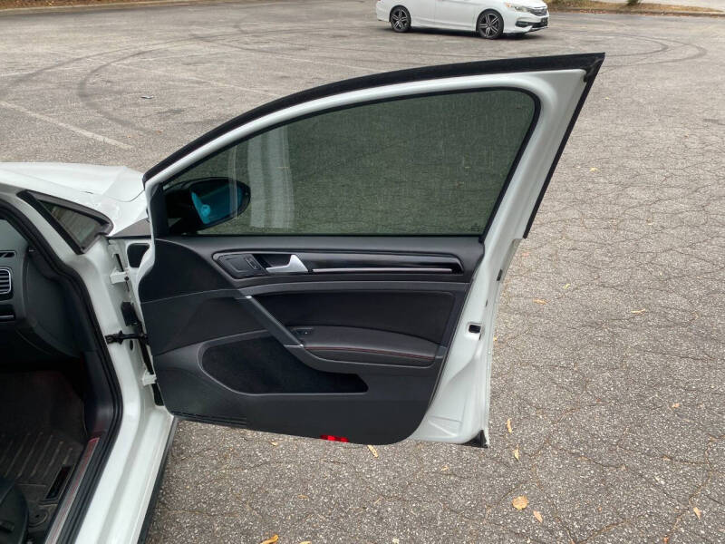 2015 Volkswagen Golf GTI S