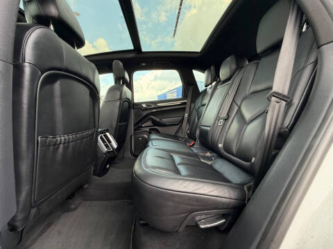 2016 Porsche Cayenne